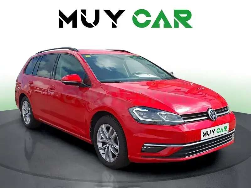 Usado VW Golf VII Advance 150 CV (110 kW) 2020 Rojo Familiar