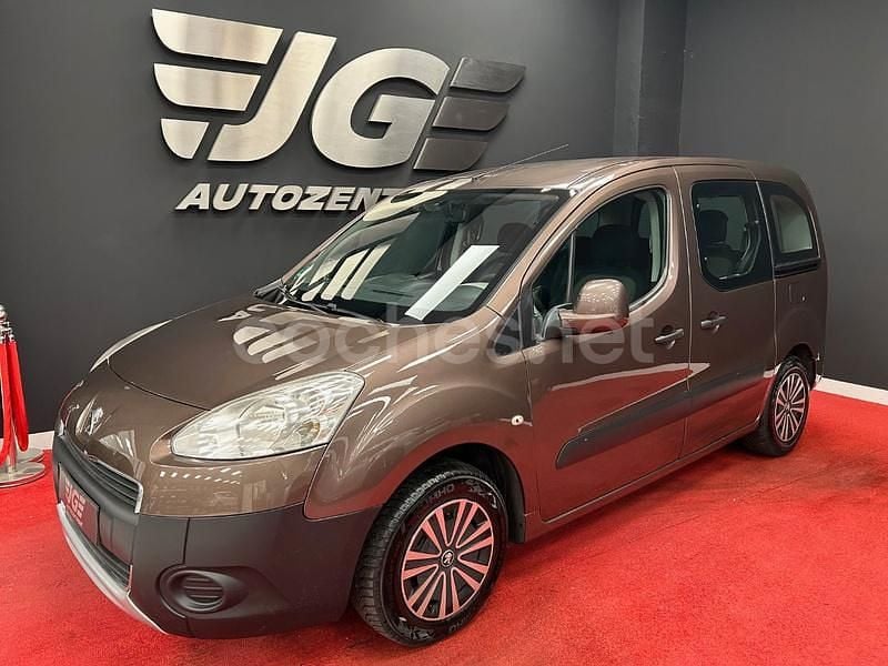 Marrón Usado 2012 Peugeot Partner Tepee Active Monovolumen | 9999 € (Precio justo) - Imagen 1/4