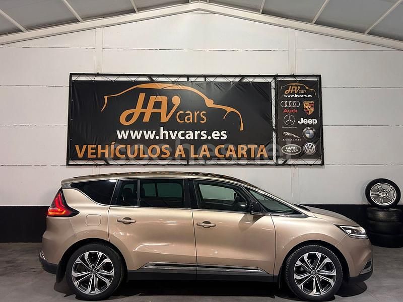Usado Renault Espace Initiale 160 CV (117 kW) 2016 Beige Monovolumen