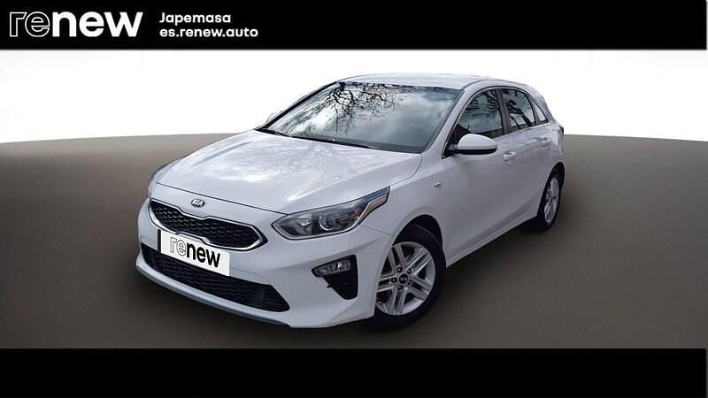 Blanco Usado 2019 Kia Ceed Berlina | 13.900 € (Precio justo) - Imagen 1/4