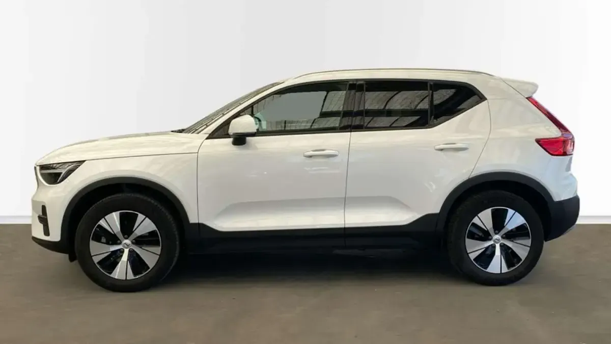 Brugt Volvo XC40 Core 163 HK (119 kW) 2025 SUV