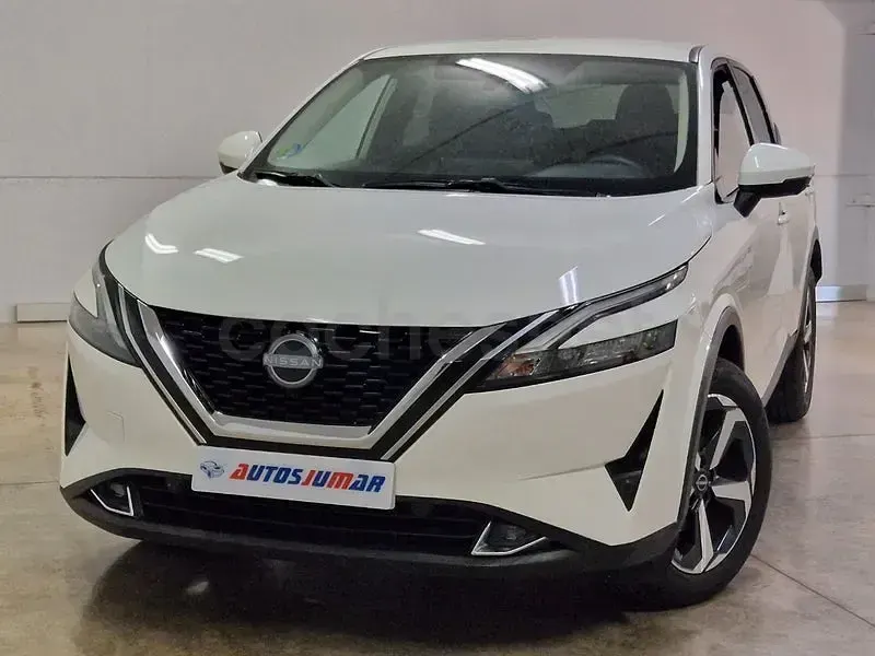 Usado Nissan Qashqai N-Connecta 140 CV (102 kW) 2023 Blanco SUV