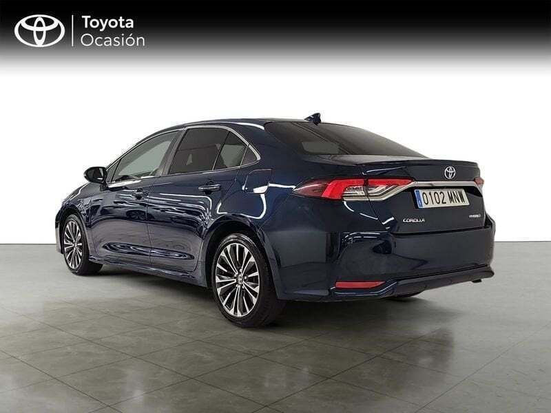 Usado Toyota Corolla Plus 140 CV (102 kW) 2024 Azul Berlina