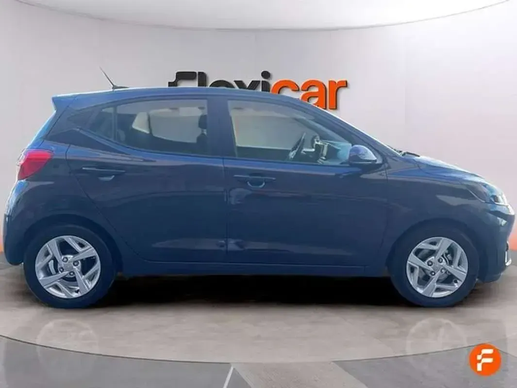 Używany Hyundai i10 67 KM (49 kW) 2022 Szary Hatchback