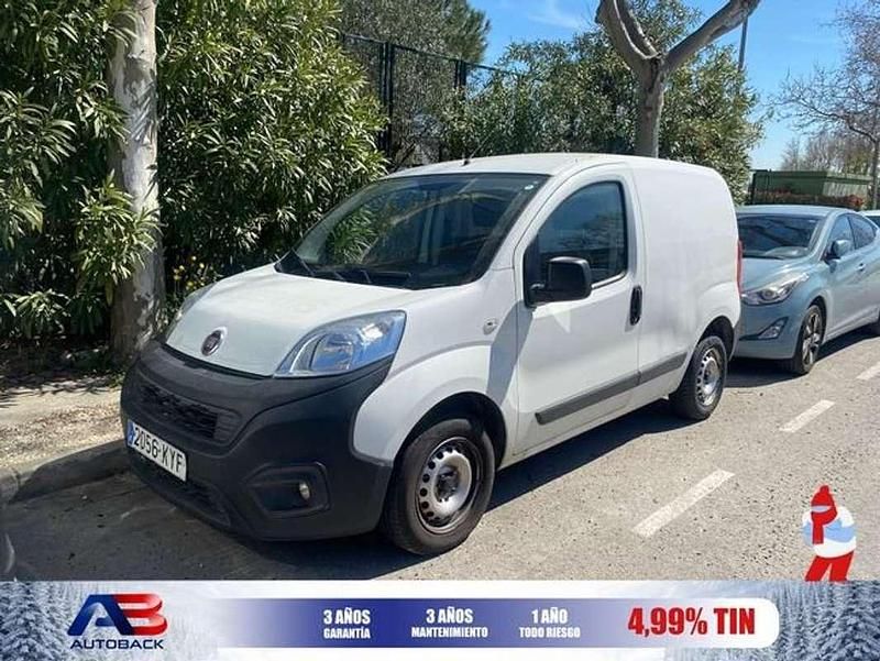 Usado Fiat Fiorino 80 CV (58 kW) 2019 Blanco Monovolumen
