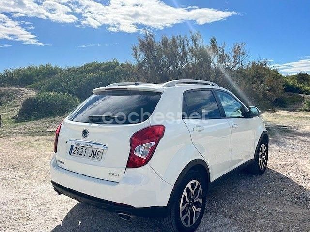 Usado Ssangyong (KGM) Korando Limited 178 CV (130 kW) 2016 Blanco SUV