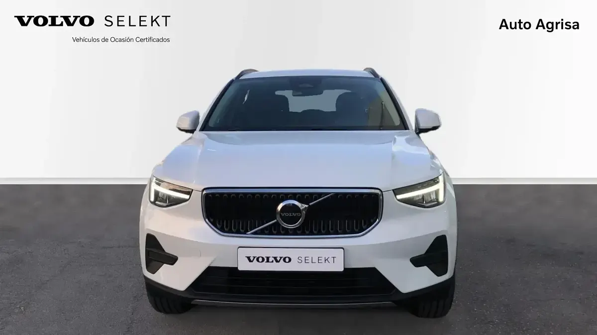 Novo Volvo XC40 163 HP (119 kW) 2026 Otro SUV