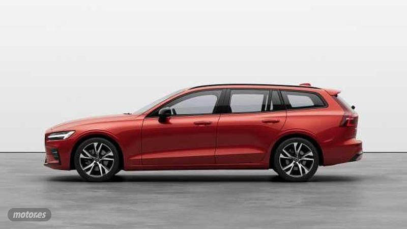 Nuevo Volvo V60 Plus 2025 Rojo Familiar