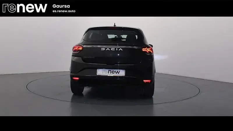 Käytetty Dacia Sandero Expression 90 HP (66 kW) 2023 Musta Sedan