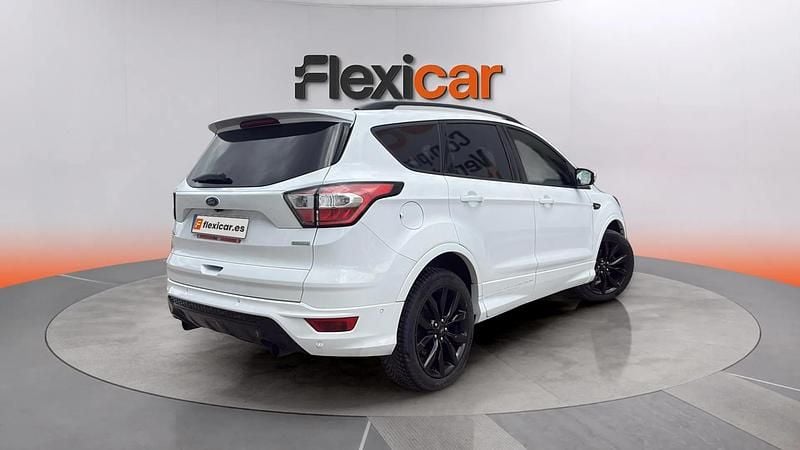 Usado Ford Kuga ST-Line 150 HP (110 kW) 2018 Branco SUV