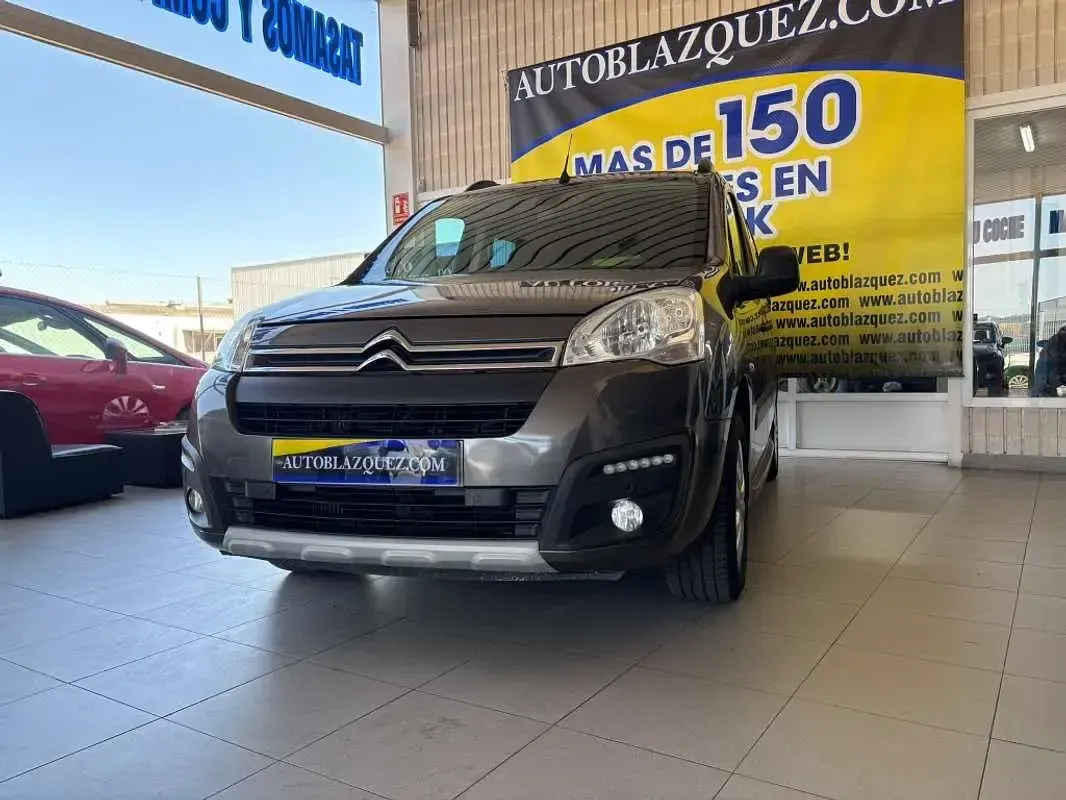 Usado Citroën Berlingo PureTech 110 CV (80 kW) 2018 Gris Monovolumen