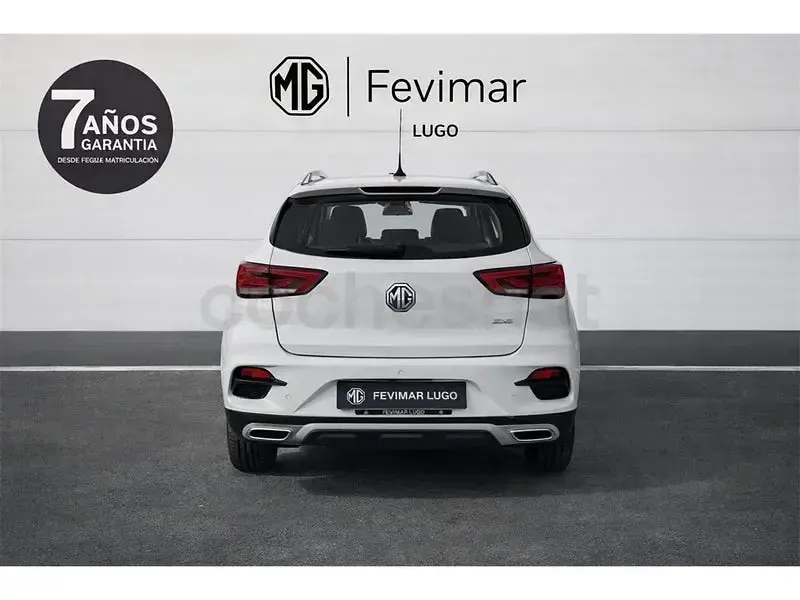 Usado MG ZS Luxury 111 CV (81 kW) 2025 Blanco SUV