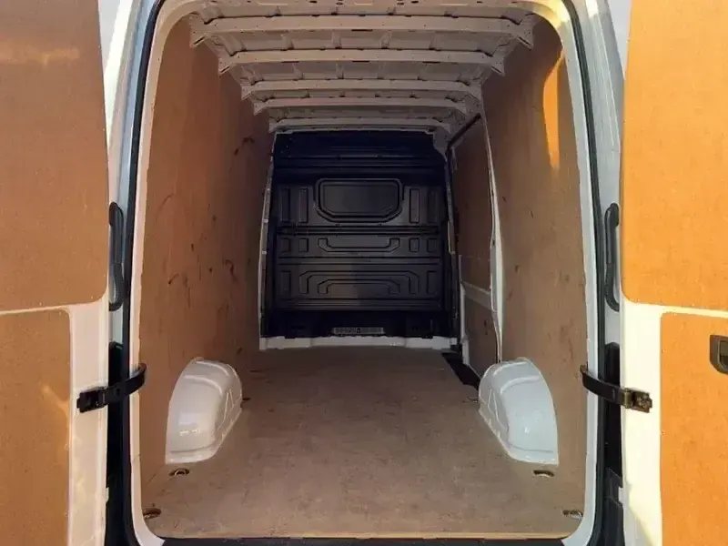 Usado VW Crafter 140 CV (102 kW) 2025 Van