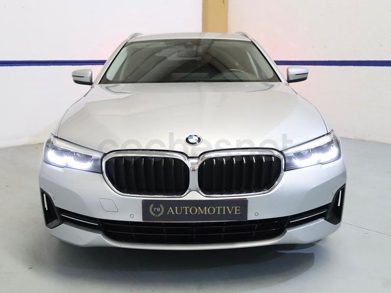 Usado BMW 520 Comfort Edition 190 CV (139 kW) 2021 Gris / plata Familiar