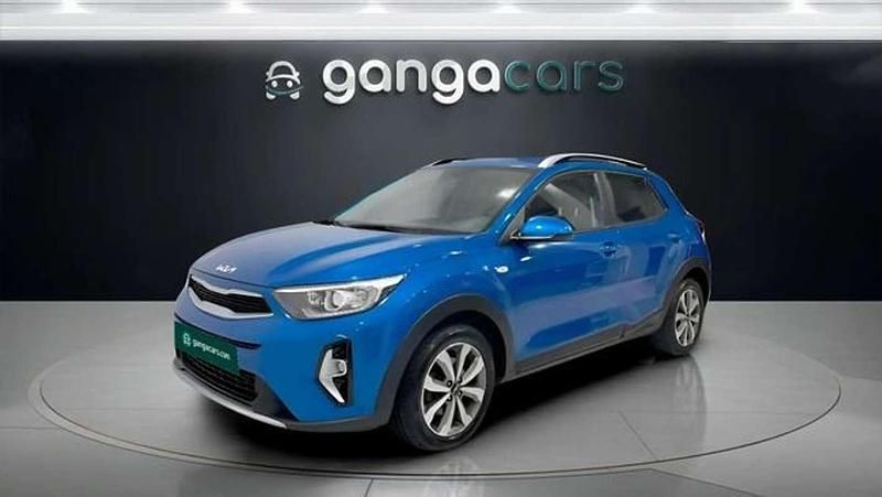 Usado Kia Stonic 84 CV (61 kW) 2022 Azul SUV