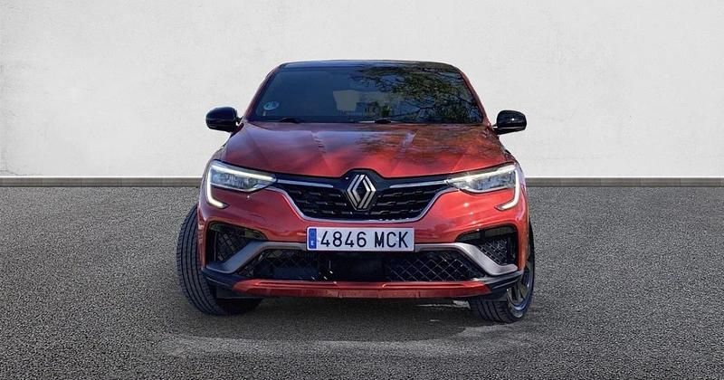 Usado Renault Arkana RS Line 140 CV (102 kW) 2022 SUV