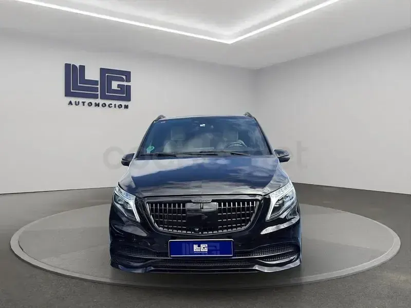 Usado Mercedes V300 Exclusive 239 CV (175 kW) 2021 Negro Monovolumen