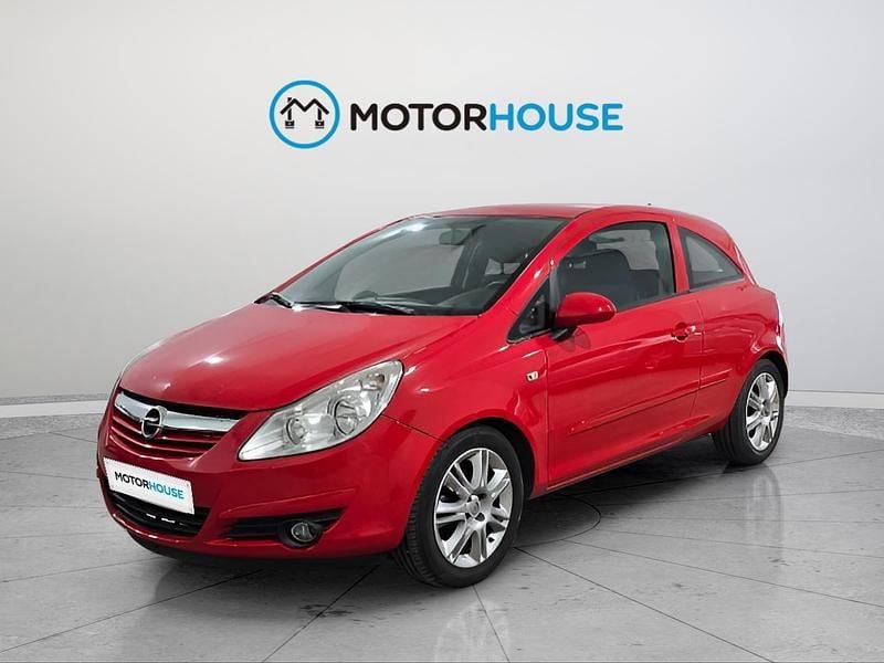 Usado Opel Corsa Enjoy 80 CV (58 kW) 2007 Rojo Utilitario