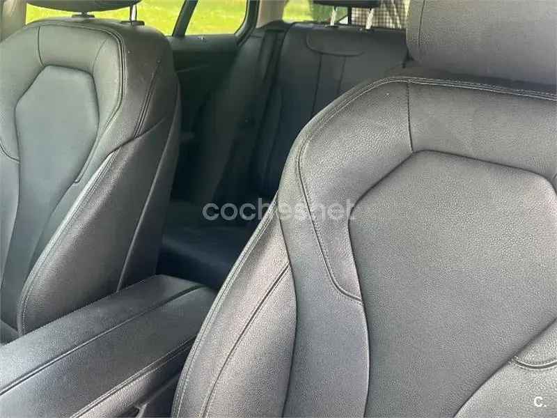 Usado BMW 520 190 CV (139 kW) 2019 Negro Familiar