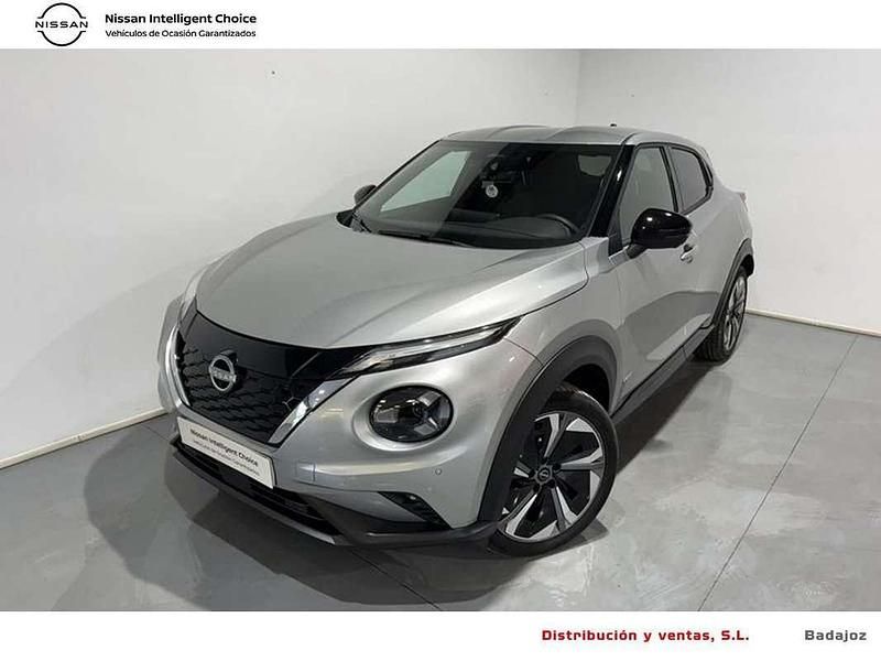Plateado Usado 2024 Nissan Juke Tekna SUV | 26.900 € (Precio justo) - Imagen 1/4