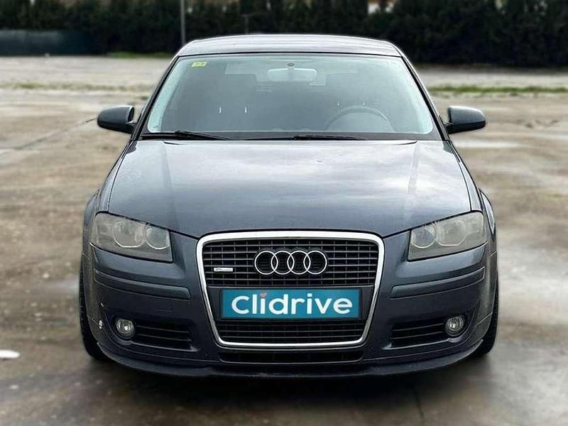 Usado Audi A3 Ambition 105 CV (77 kW) 2007 Gris Utilitario