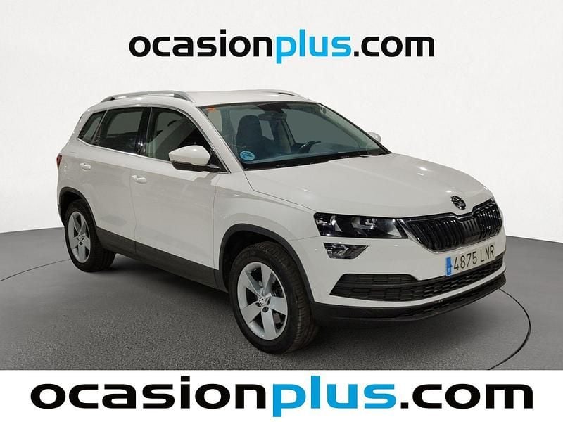 Usado Skoda Karoq Ambition 150 CV (110 kW) 2021 Blanco SUV