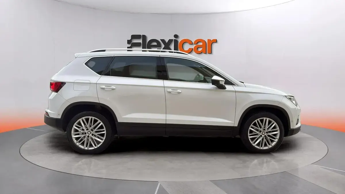 Usado Seat Ateca XCELLENCE 150 CV (110 kW) 2019 Blanco SUV