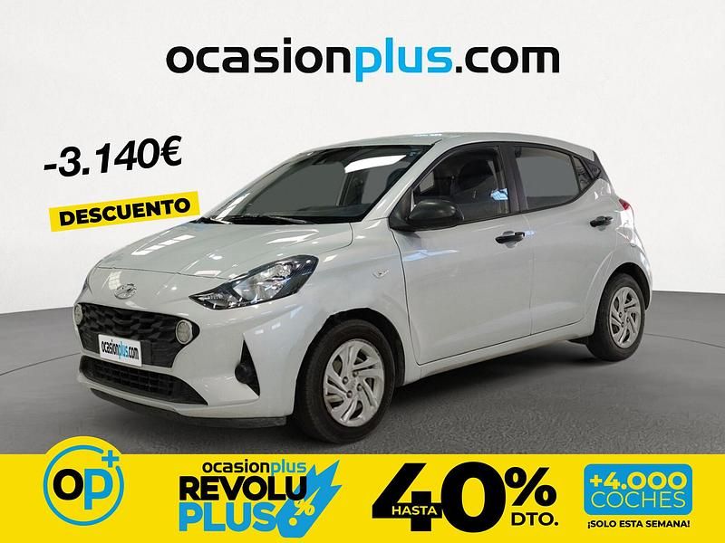 Usado Hyundai i10 67 CV (49 kW) 2022 Gris / plata Utilitario