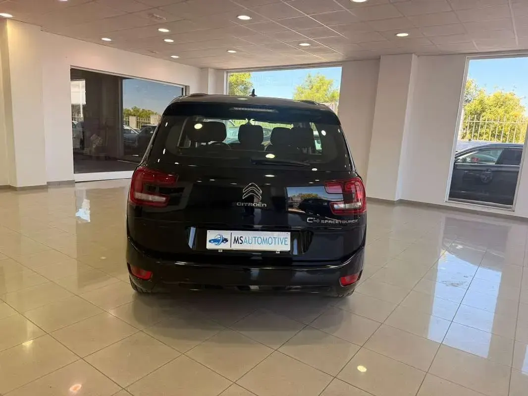 Usado Citroën C4 SpaceTourer Feel 131 CV (96 kW) 2020 Negro Monovolumen