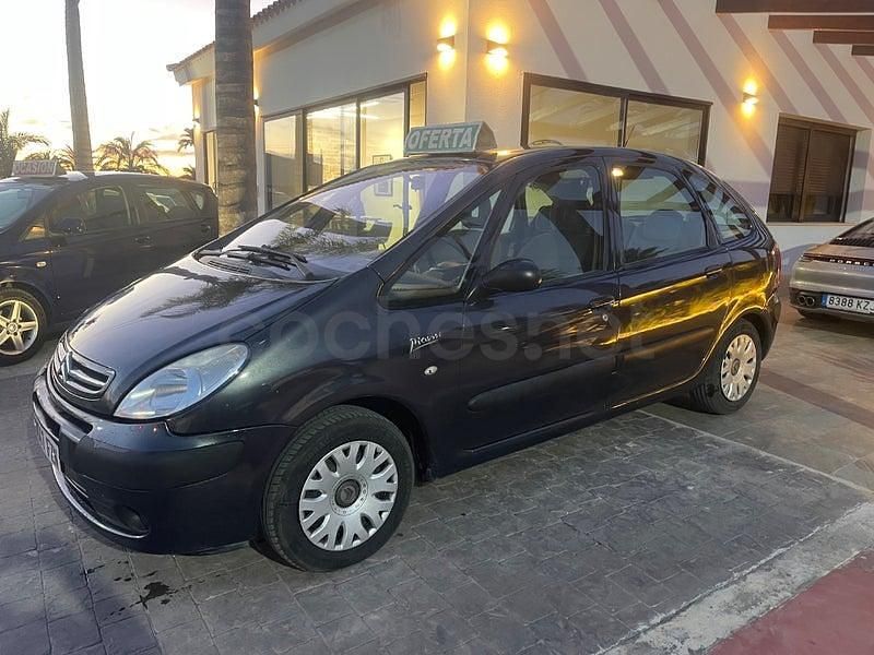 Usado Citroën Xsara Picasso 110 CV (80 kW) 2008 Gris / plata Monovolumen