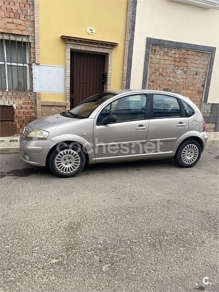 Beige Usado 2005 Citroën C3 Utilitario | 2400 € (Buen precio) - Imagen 1/3
