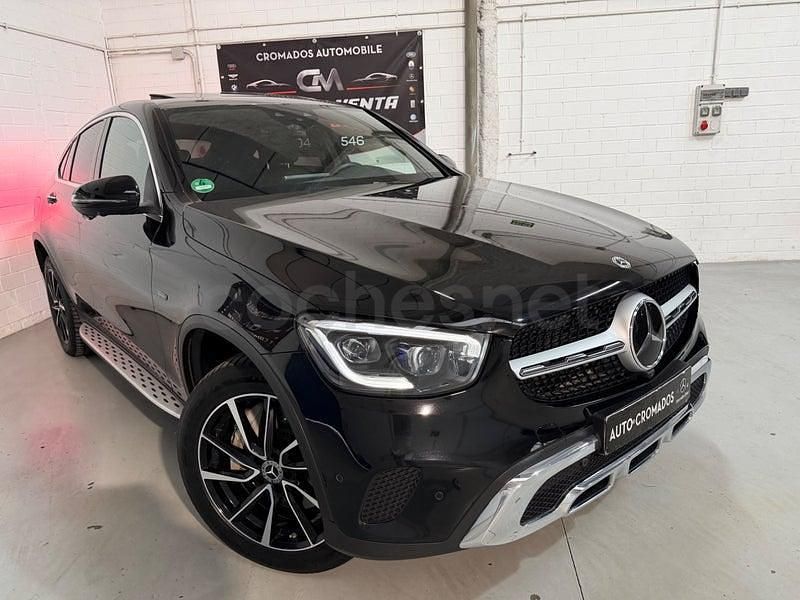 Usado Mercedes GLC300e 306 CV (225 kW) 2021 Negro Coupe