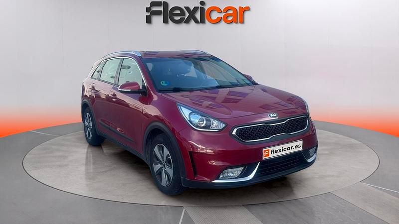 Usado Kia Niro 141 CV (103 kW) 2017 Rojo SUV