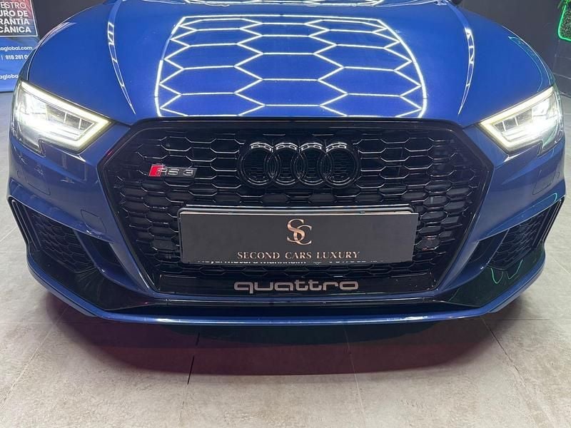 Usado Audi RS3 Sportback 400 CV (294 kW) 2019 Azul Utilitario