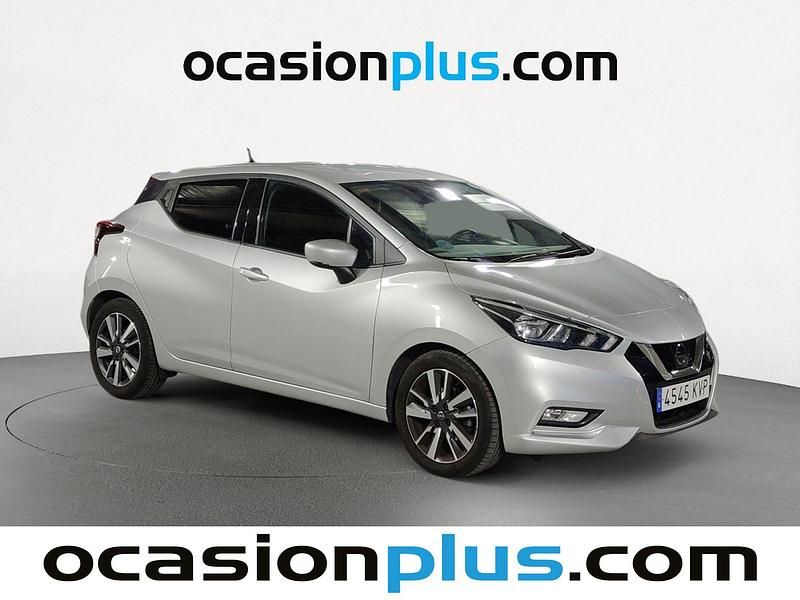 Usado Nissan Micra N-Connecta 90 CV (66 kW) 2019 Gris plata Utilitario