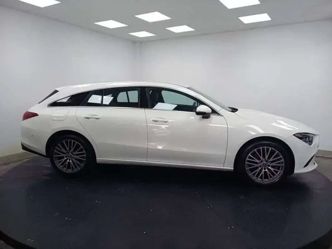 Usado Mercedes C250 218 CV (160 kW) 2021 Blanco Familiar