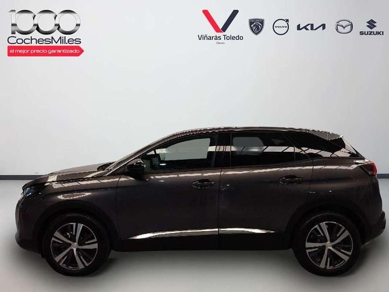 Usado Peugeot 3008 Allure 131 CV (96 kW) 2024 Gris SUV
