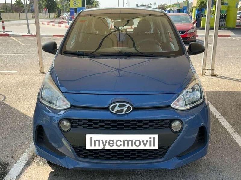 Usado Hyundai i10 67 CV (49 kW) 2017 Azul Utilitario