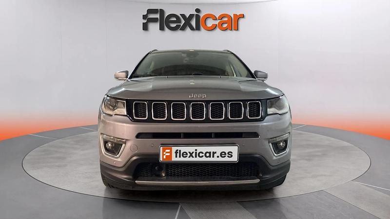 Usado Jeep Compass Limited 140 CV (102 kW) 2018 Gris SUV