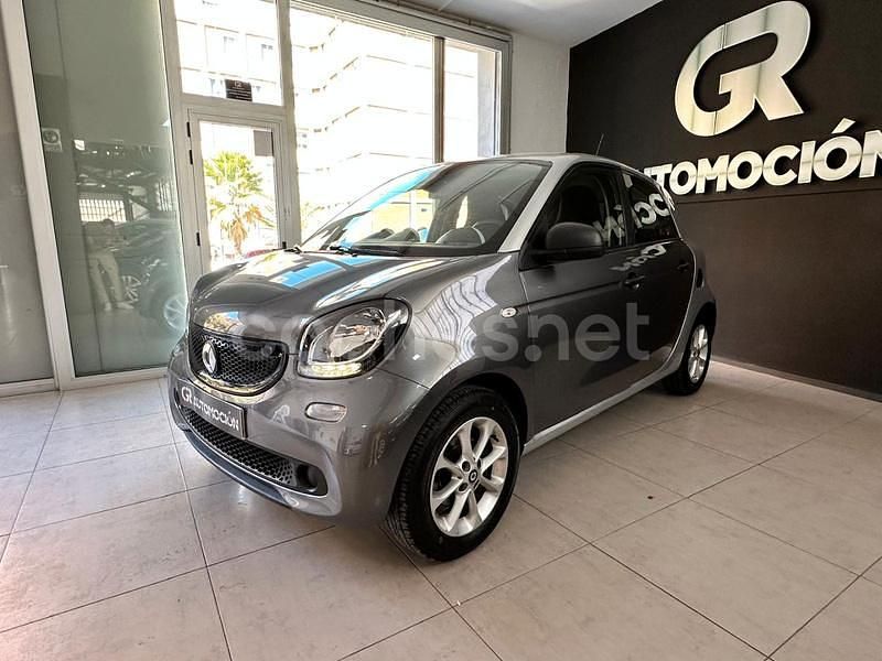 Usado Smart ForFour 71 CV (52 kW) 2018 Gris / plata Utilitario