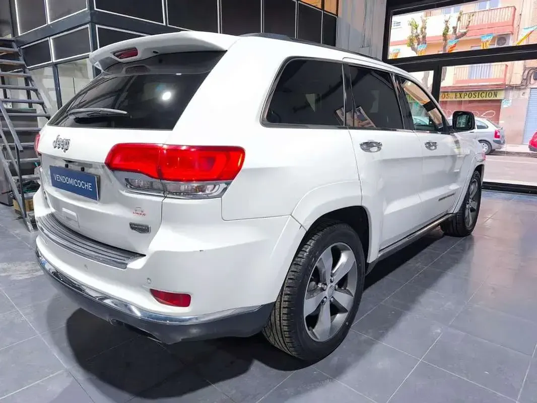 Usado Jeep Grand Cherokee Summit 249 CV (183 kW) 2017 Blanco SUV