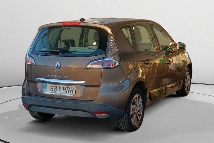 Usado Renault Scénic III Dynamique 110 CV (80 kW) 2013