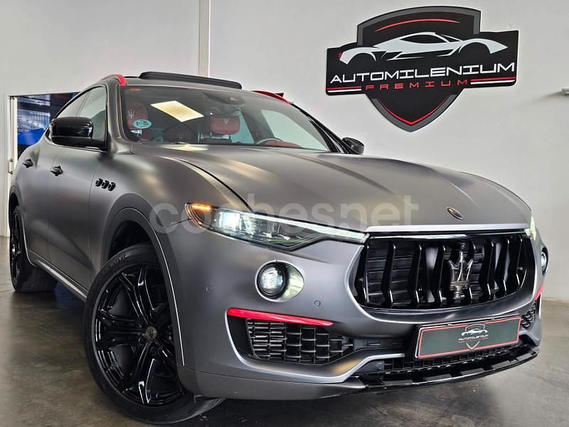 Gris / plata Usado 2019 Maserati Levante SUV | 57.900 € (Caro) - Imagen 1/4