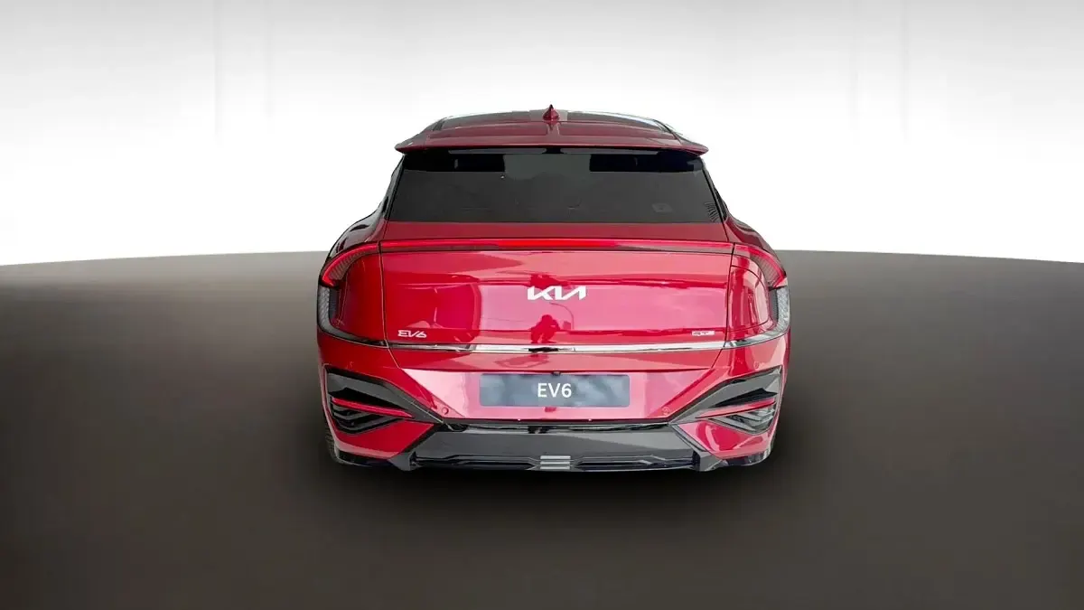 Nuevo Kia EV6 GT-Line 168 kW (229 CV) 2026 Runway red SUV