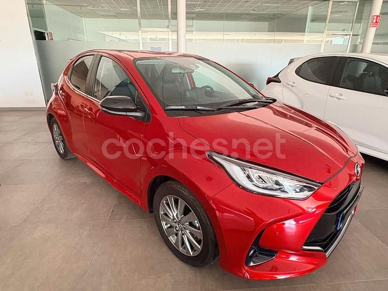 Granate Usado 2023 Mazda 2 Berlina | 20.900 € (Precio justo) - Imagen 1/2
