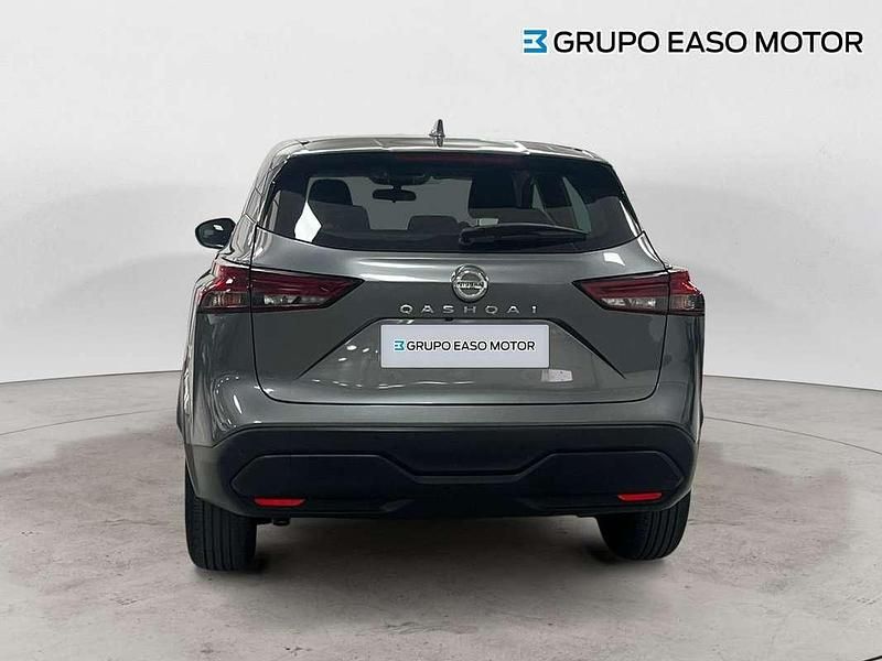Usado Nissan Qashqai Acenta 158 CV (116 kW) 2021 Gris SUV