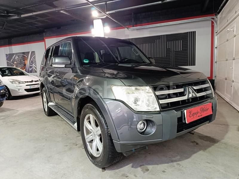 Gris / plata Usado 2011 Mitsubishi Montero Motion SUV | 18.999 € (Un poco caro) - Imagen 1/4