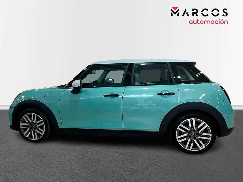 Usado Mini Cooper 156 CV (114 kW) 2024 Verde Utilitario