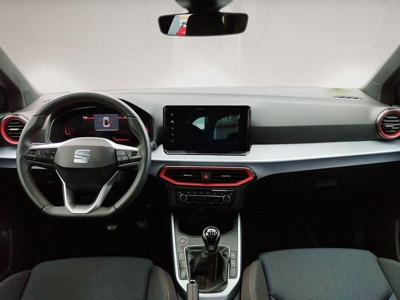 Usado Seat Arona FR 116 CV (85 kW) 2024 Azul SUV