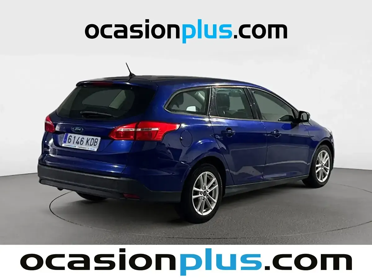 Usado Ford Focus Business Edition 120 CV (88 kW) 2017 Azul Familiar